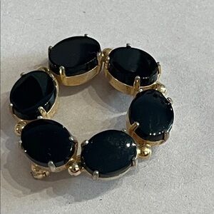 BURT CASELL VINTAGE 1/20-12 K Elegant Gold and Black onyx brooch, signed